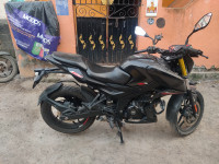 Black Bajaj Pulsar N160 Dual Channel ABS