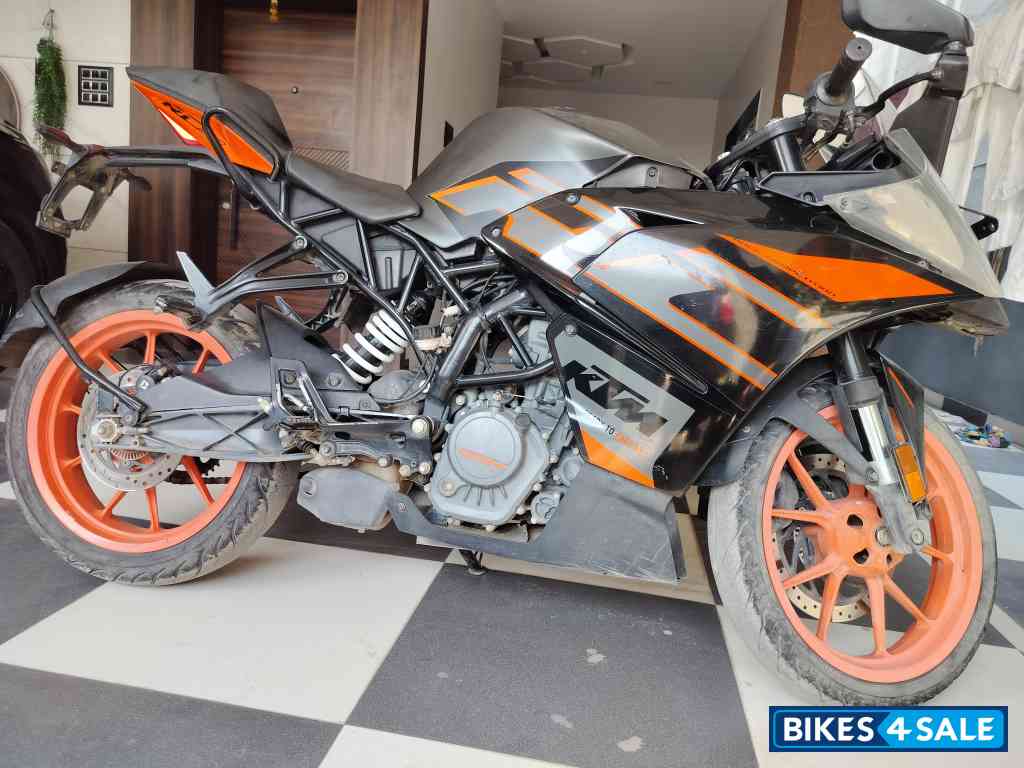 Dark Galvano Matt KTM RC 200