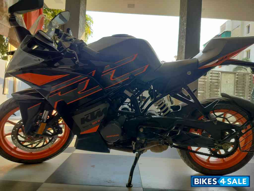 Dark Galvano Matt KTM RC 200