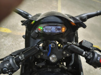 Bajaj Pulsar 220F