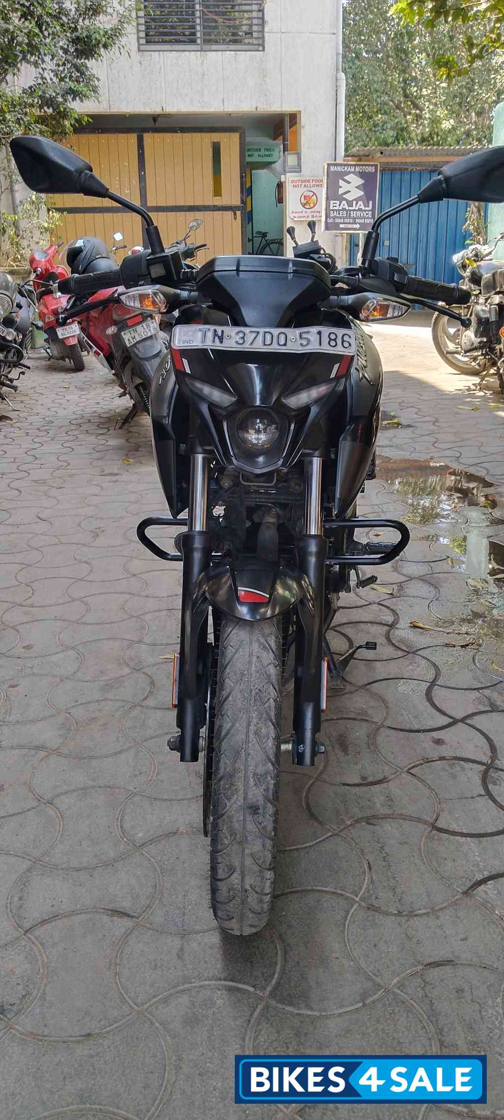 Black With Red Bajaj Pulsar N160 Dual Channel ABS