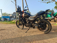 Yezdi Adventure Matte