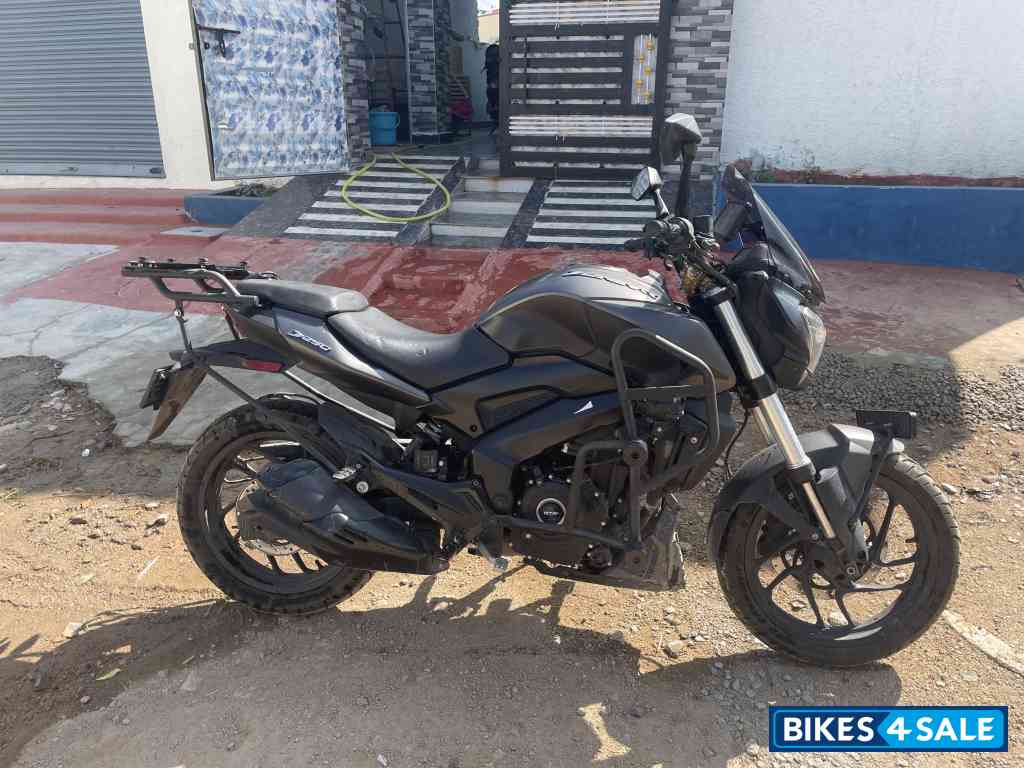 Bajaj Dominar 250
