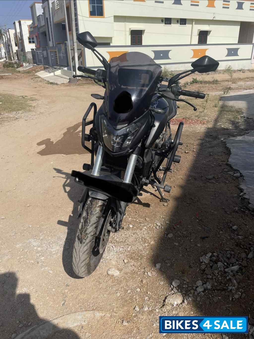 Bajaj Dominar 250