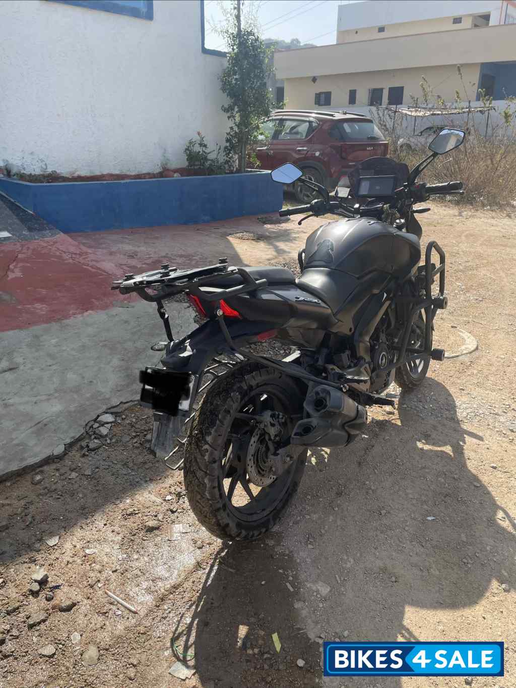 Bajaj Dominar 250