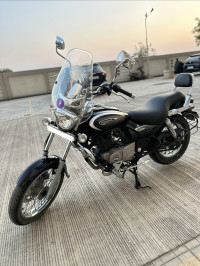 Bajaj Avenger Cruise 220