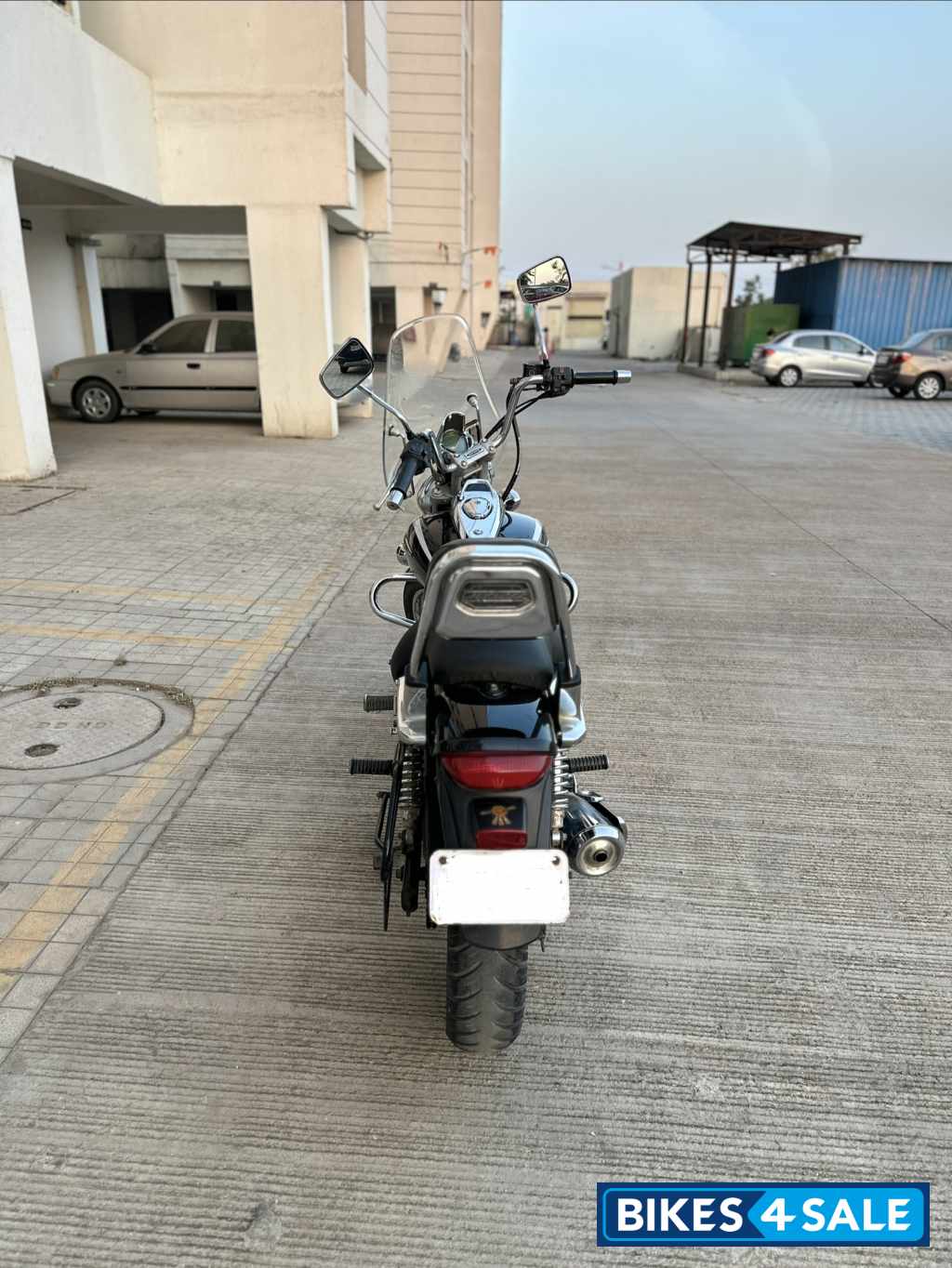 Bajaj Avenger Cruise 220