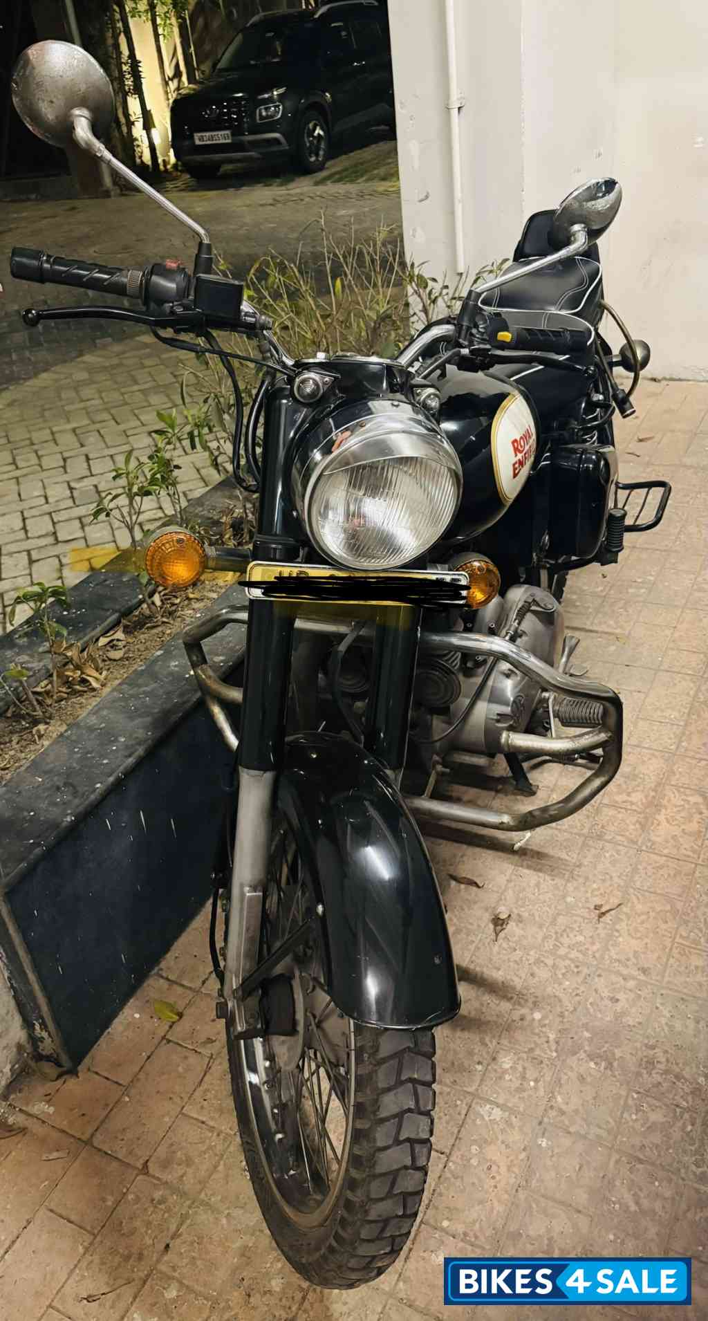 Black Royal Enfield Classic 350