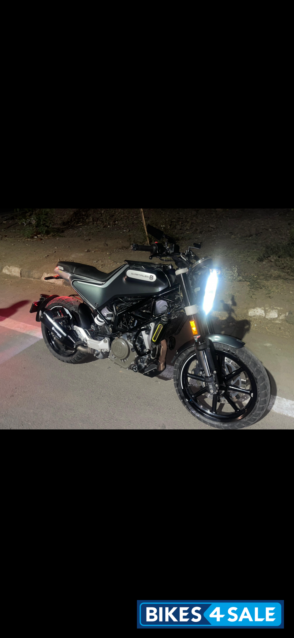 Husqvarna Svartpilen 250