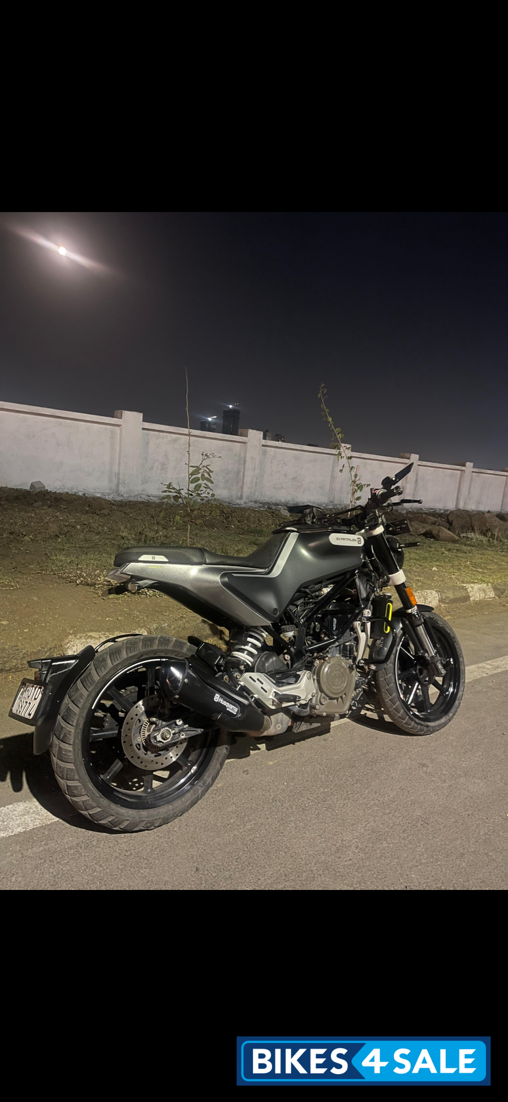 Husqvarna Svartpilen 250