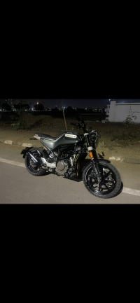 Husqvarna Svartpilen 250