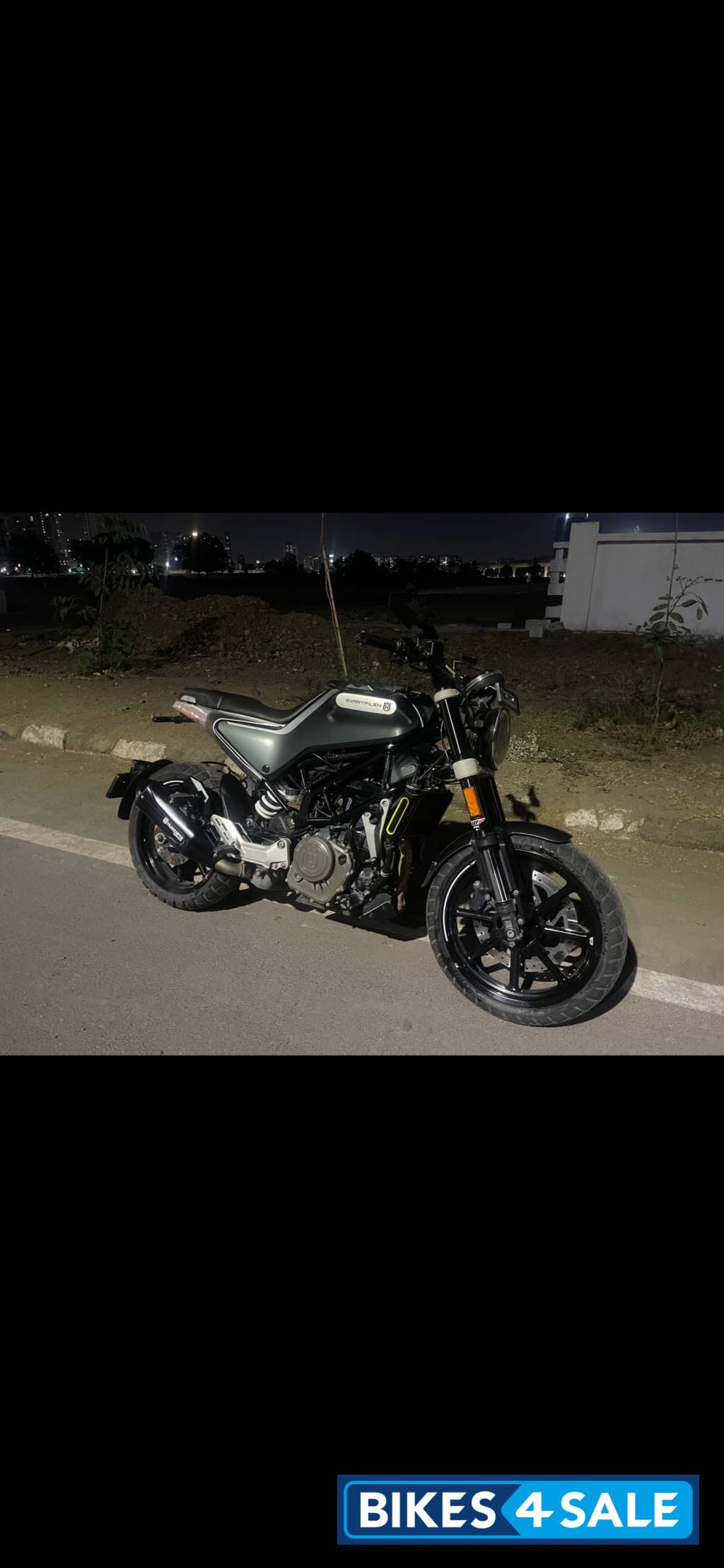 Husqvarna Svartpilen 250