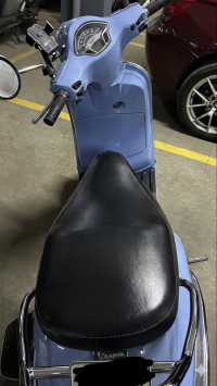 Blue Vespa VXL 125