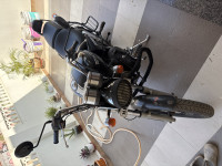 Black Royal Enfield Thunderbird TwinSpark 350