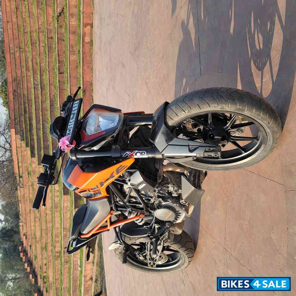 KTM Duke 200 ABS