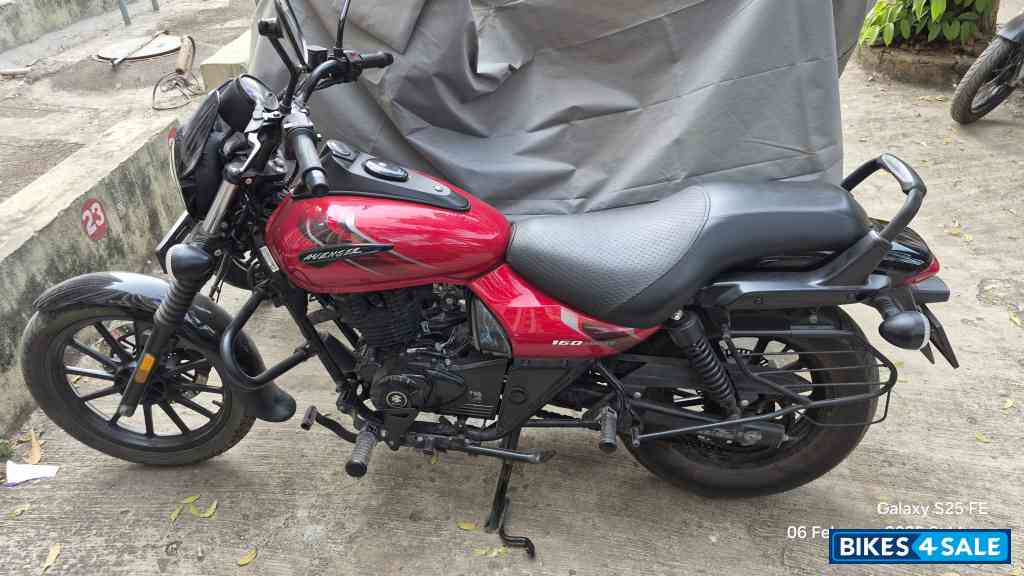 Wine Red Bajaj Avenger Street 160 BS6