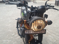 Dapper Green Royal Enfield Hunter 350 Metro