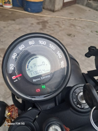 Dapper Green Royal Enfield Hunter 350 Metro