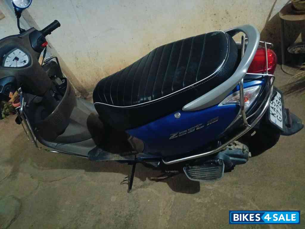 Blue TVS Zest 110 Matte Series Blue TVS Zest 110 Matte Series