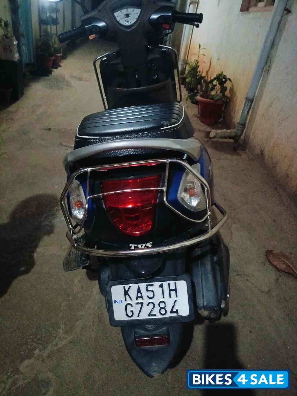 Blue TVS Zest 110 Matte Series Blue TVS Zest 110 Matte Series