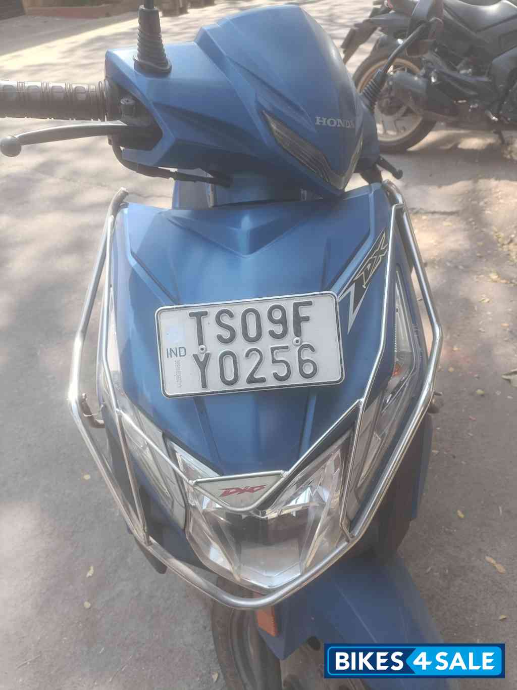 Honda Dio Deluxe