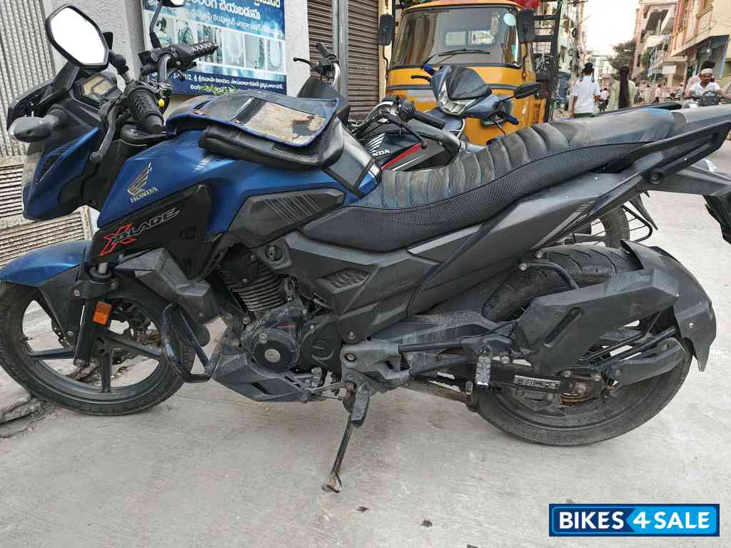 Honda XBlade BS6