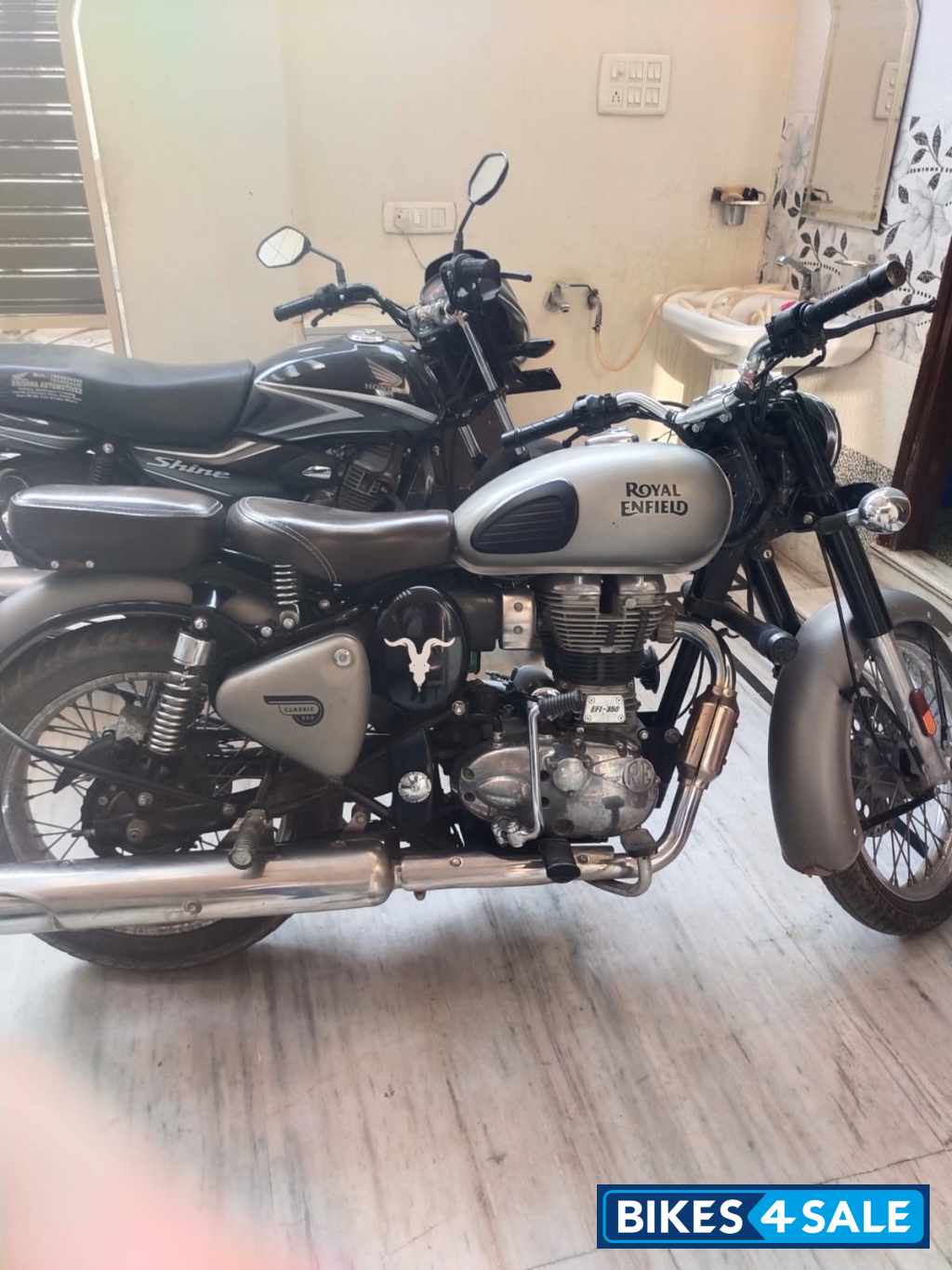 Royal Enfield Classic 350 Dual Channel BS6