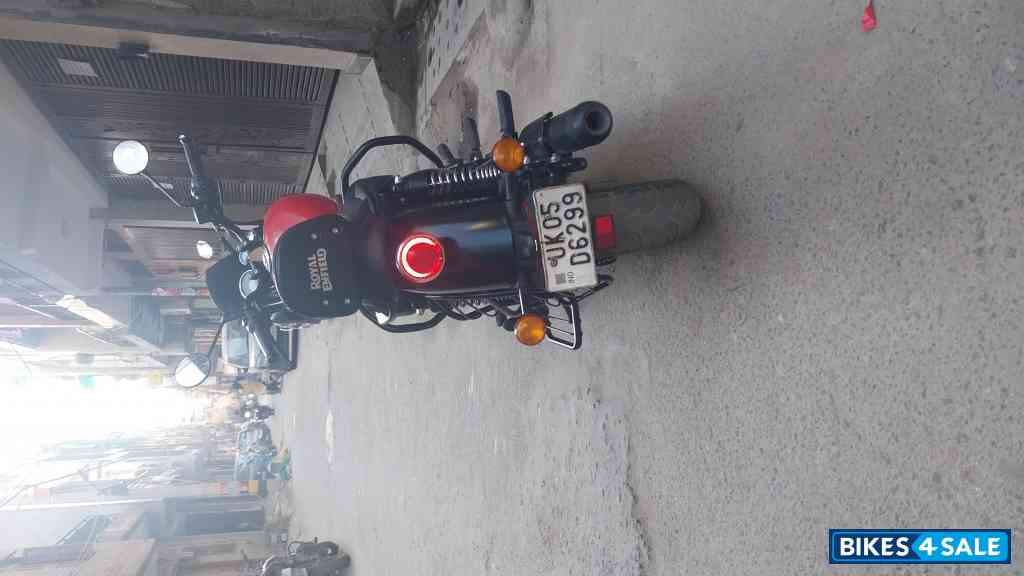 Fireball Red Royal Enfield Meteor 350 Fireball Red Royal Enfield Meteor 350