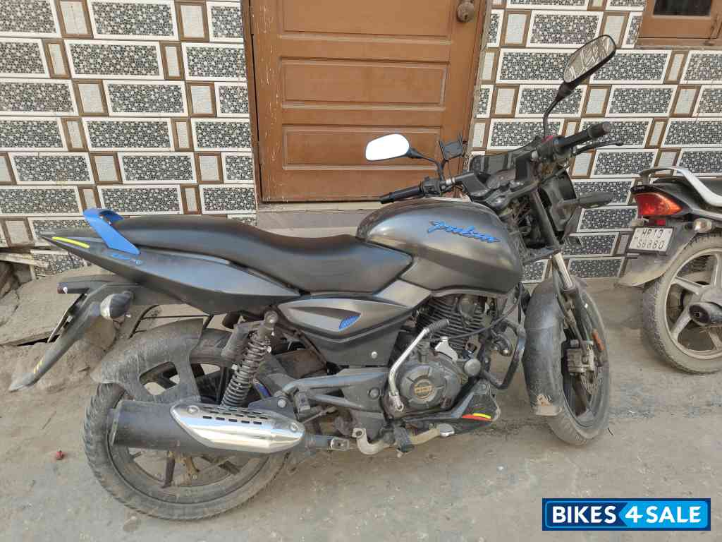 Bajaj Pulsar 125