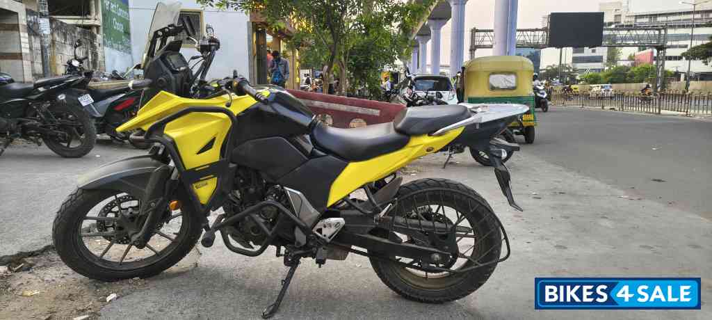 Suzuki V-Strom 250