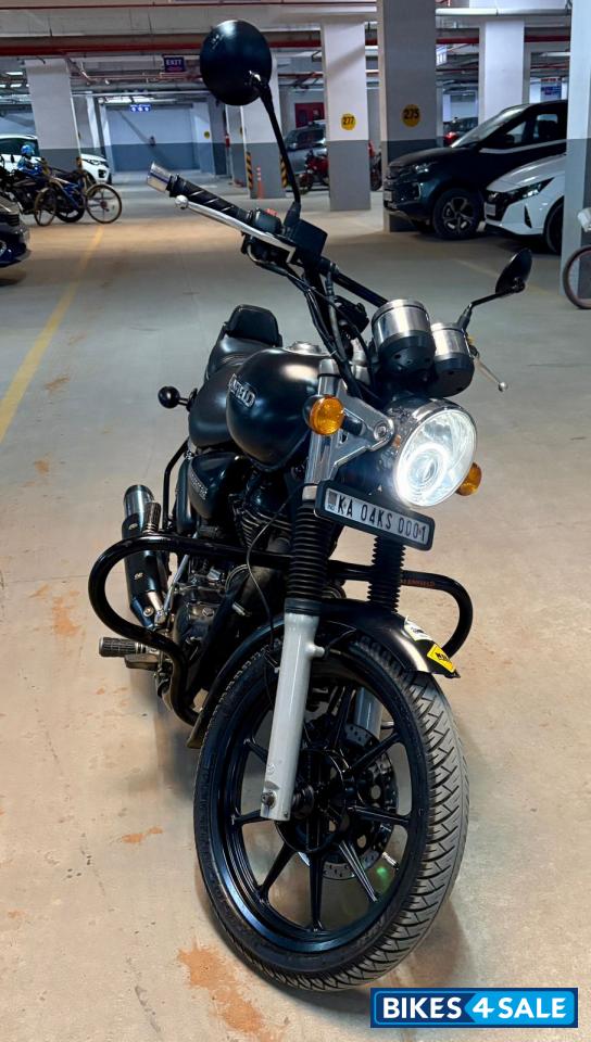 Matt Black Royal Enfield Thunderbird 350