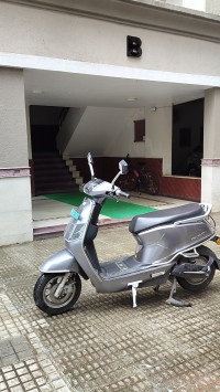 BGauss B8 Li Technology 2021 Model