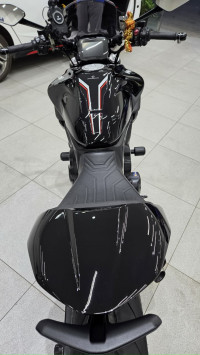 Black Ducati Diavel V4