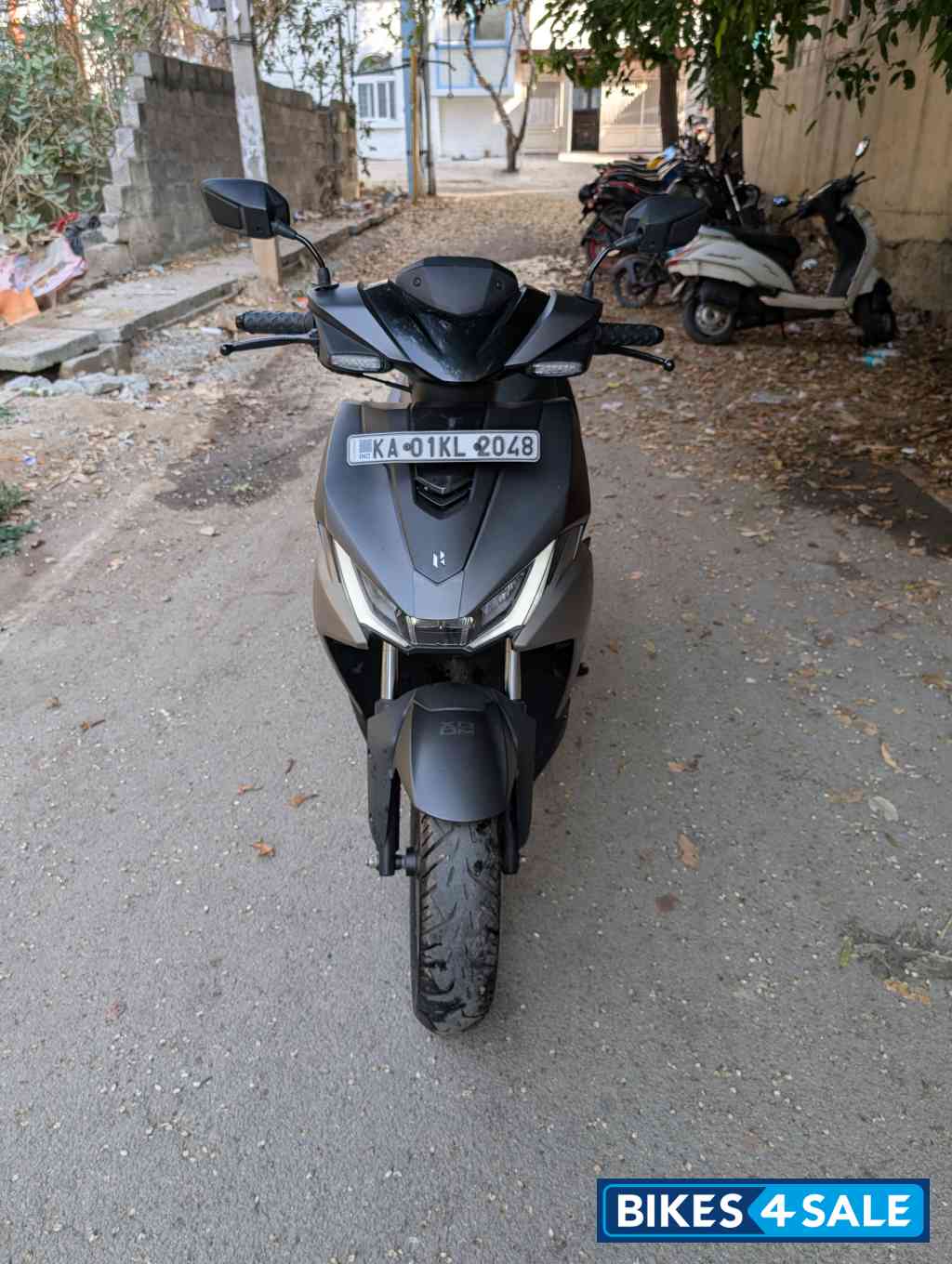 Grey Hero Xoom 125 ZX