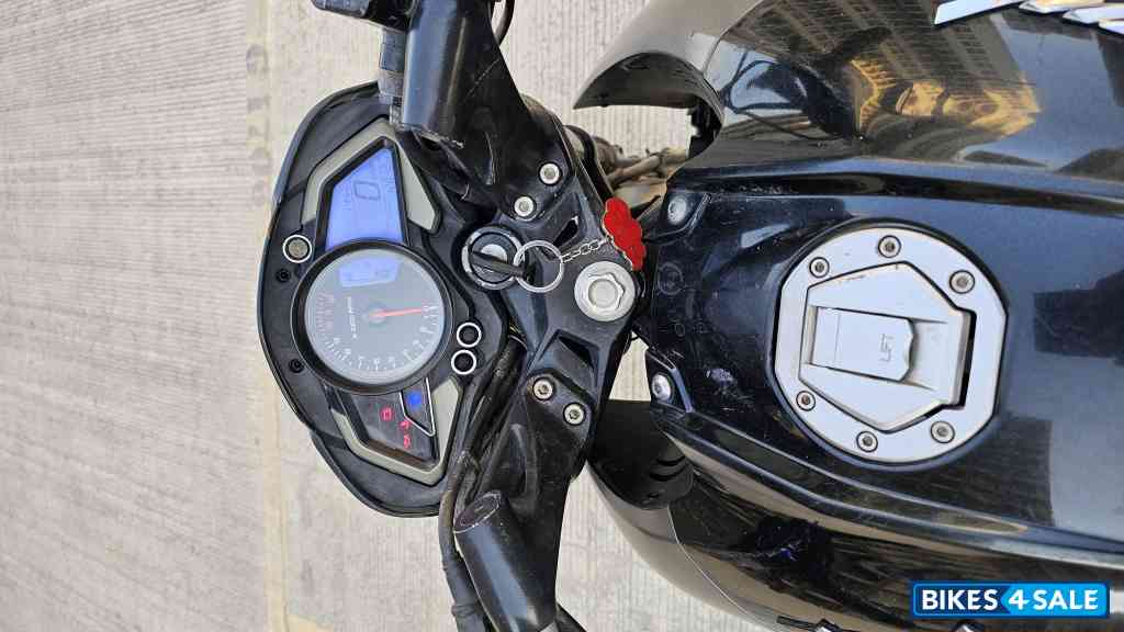 Bajaj Pulsar NS200