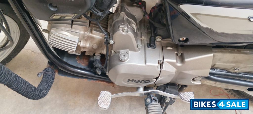 Black- Silver Str Hero Splendor Plus BS6