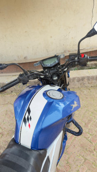 Bule TVS Apache RTR 160 4V BS6