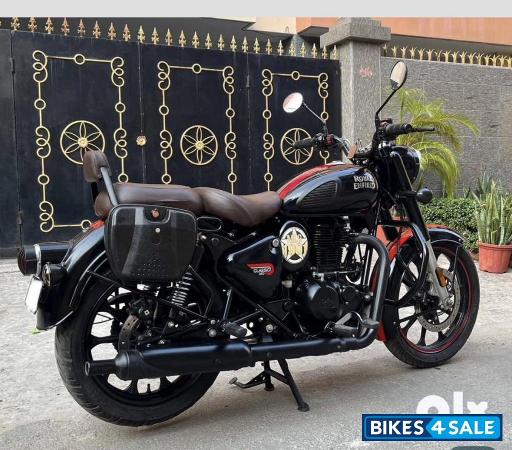 Royal Enfield Classic 350 Dual Channel BS6