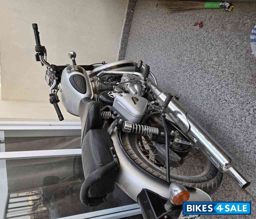 Silver Royal Enfield Classic 350