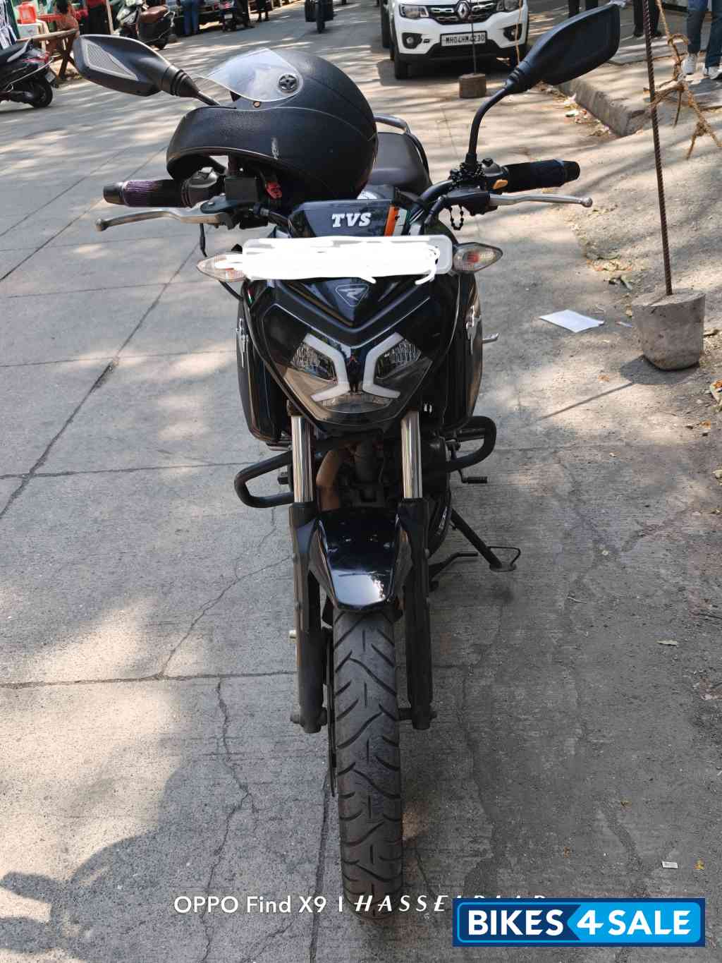 Wicked Black TVS Raider 125