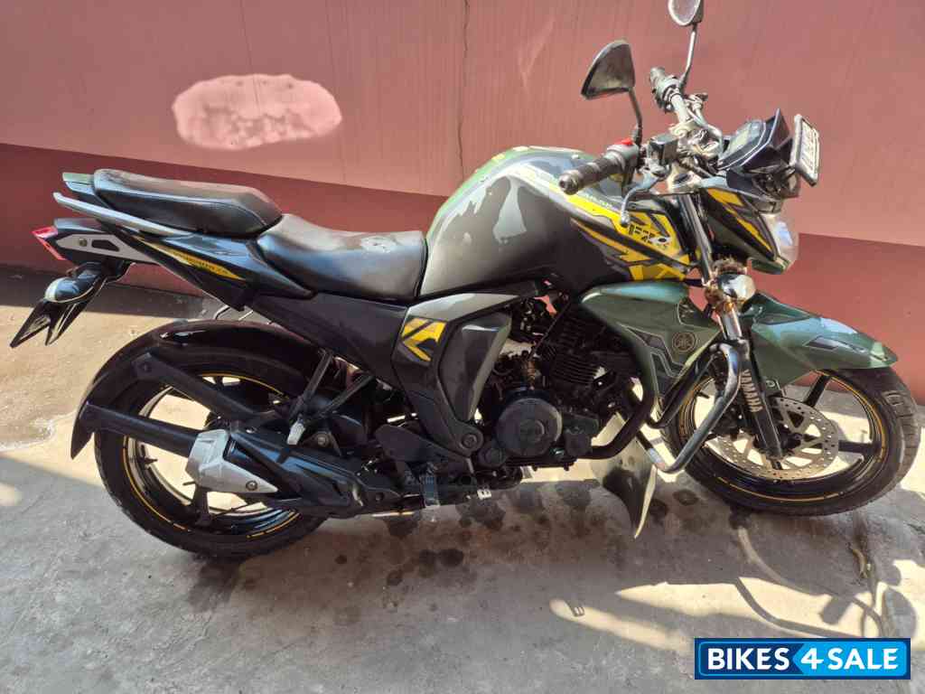 Army Green Yamaha FZ-S FI V2