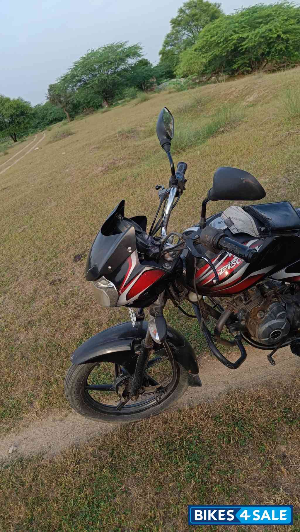 Bajaj Discover 100