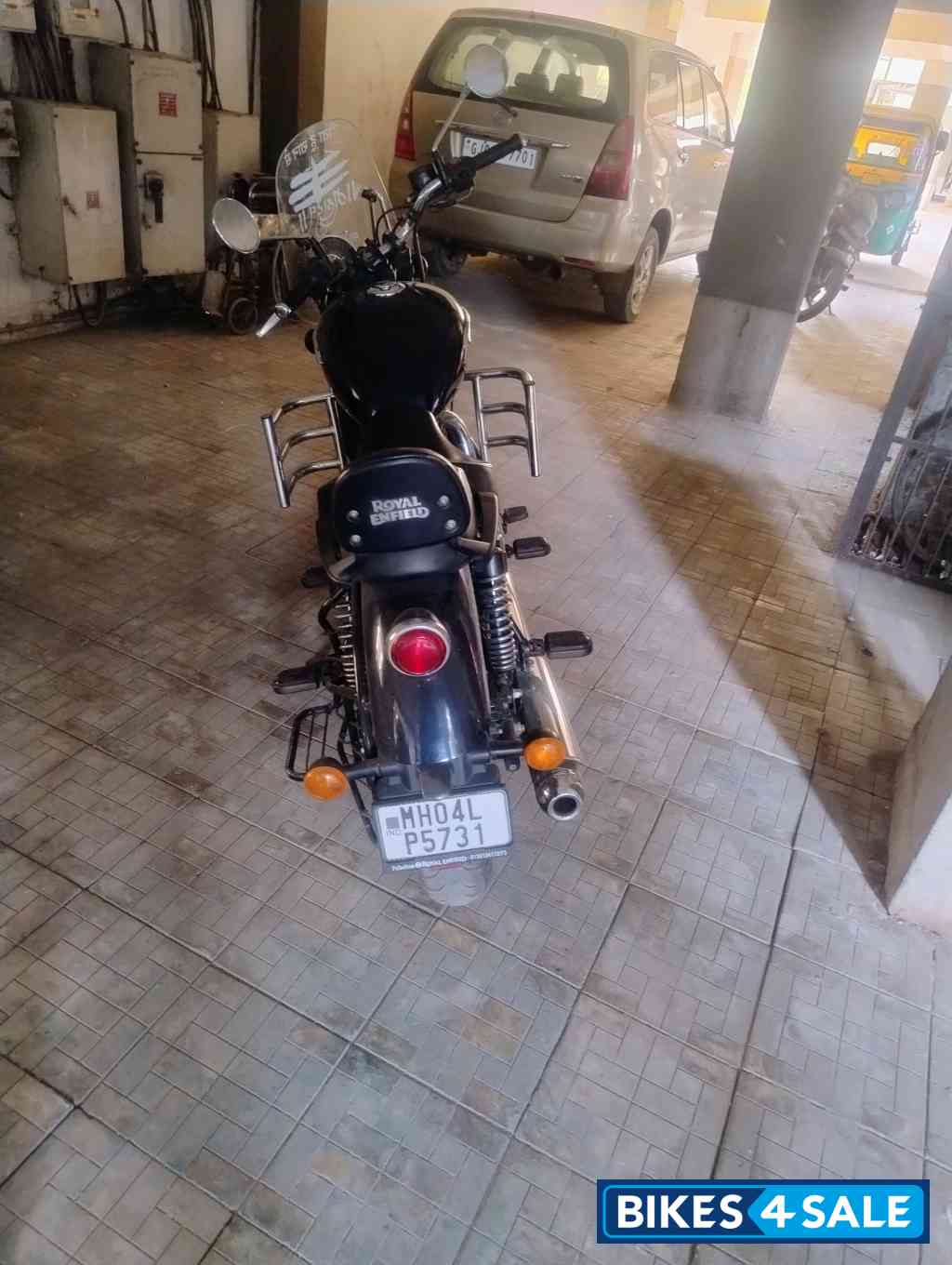 Stellar Blue Royal Enfield Meteor 350 Stellar