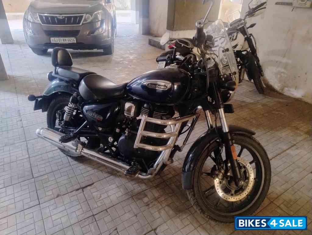 Stellar Blue Royal Enfield Meteor 350 Stellar