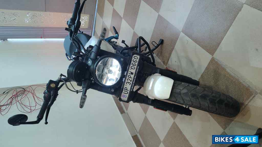 Royal Enfield Guerrilla 450