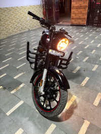 Royal Enfield Classic Stealth Black