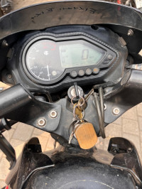 Bajaj Pulsar 125
