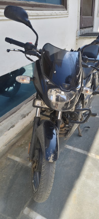 Black Bajaj Pulsar 125 Split Seat