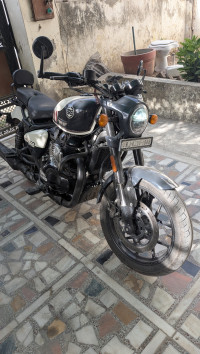 Royal Enfield Shotgun 650
