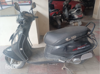 Black Suzuki Access 125